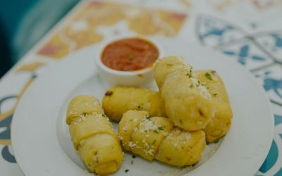 Gaslamp Pizza: Home of San Diego’s Best Cheesy Breadsticks